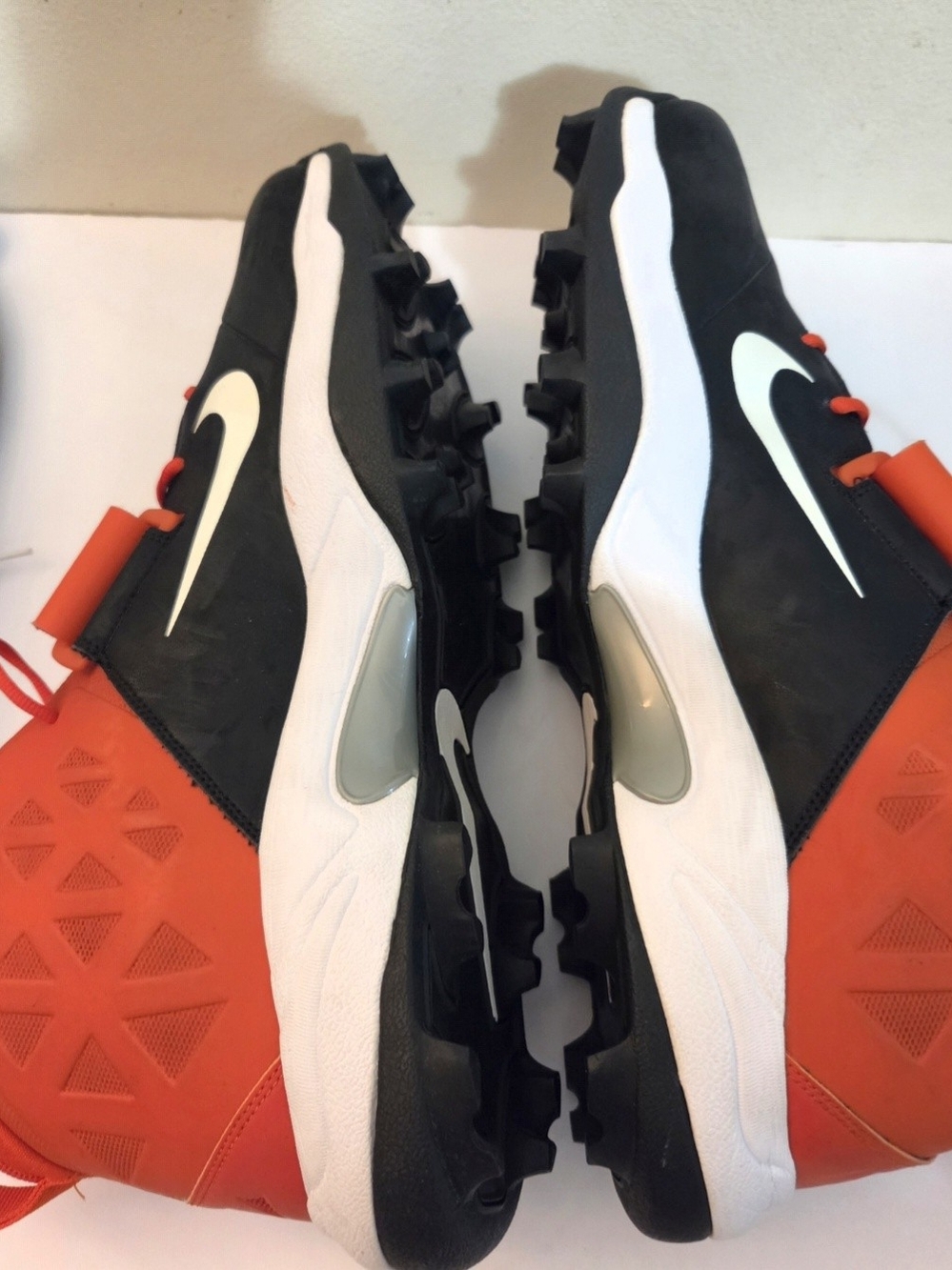 Nike Flywire Football Cleats Black Red & White Size 19, new no box, small stain - Picture 9 of 11